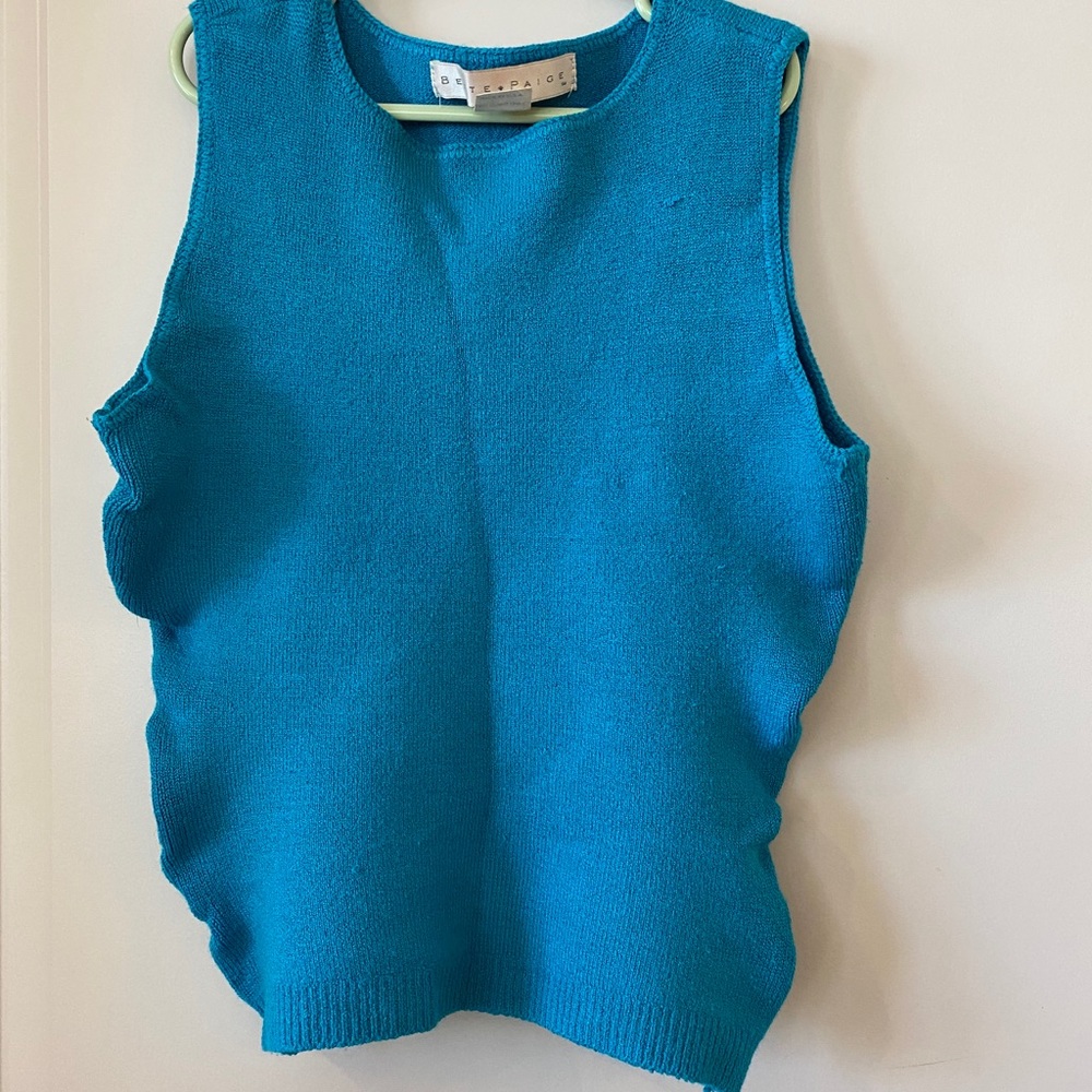 Vintage inspire Bette Paige crop knit wool sweater, Size Medium